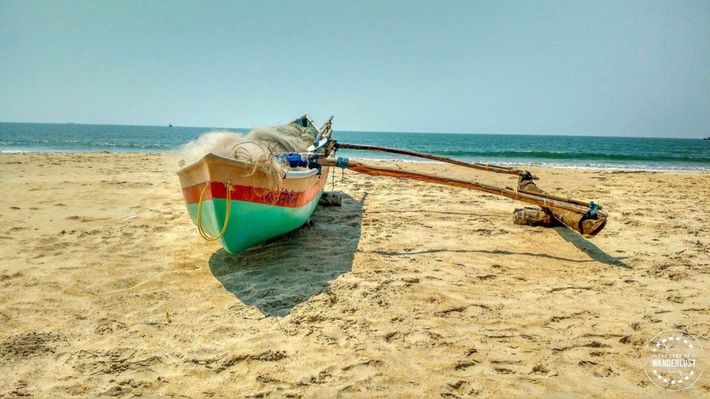 Shiroda beach boat 