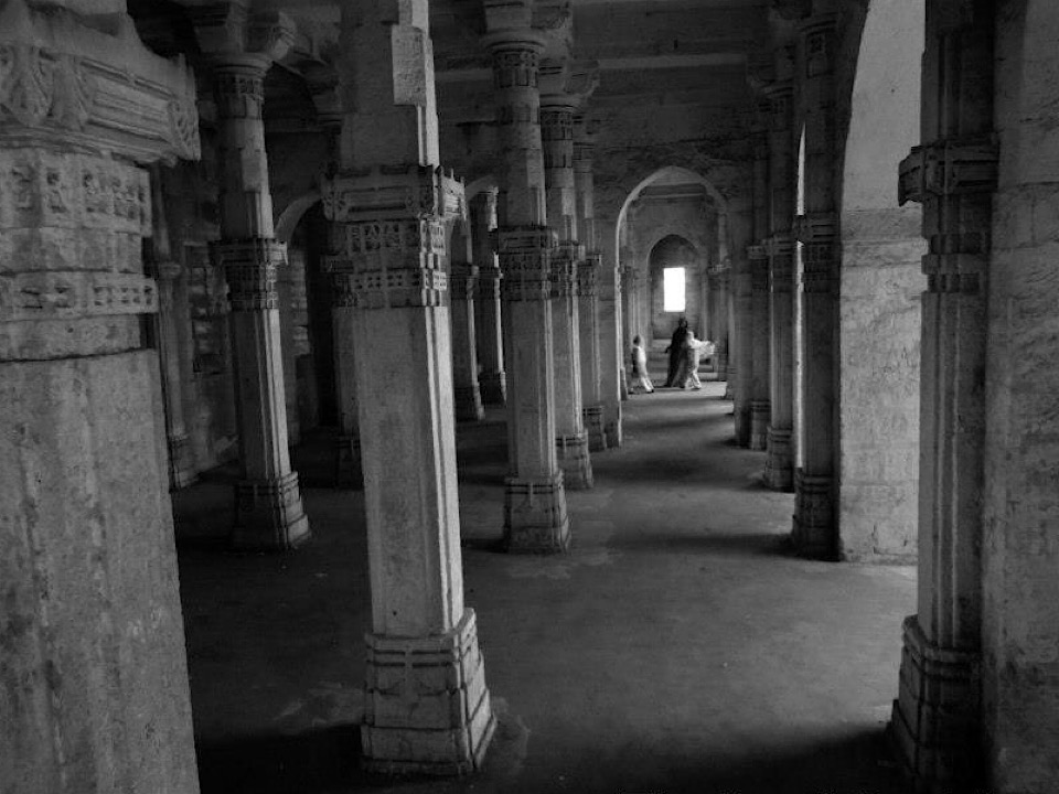 Pillars inside the fort 