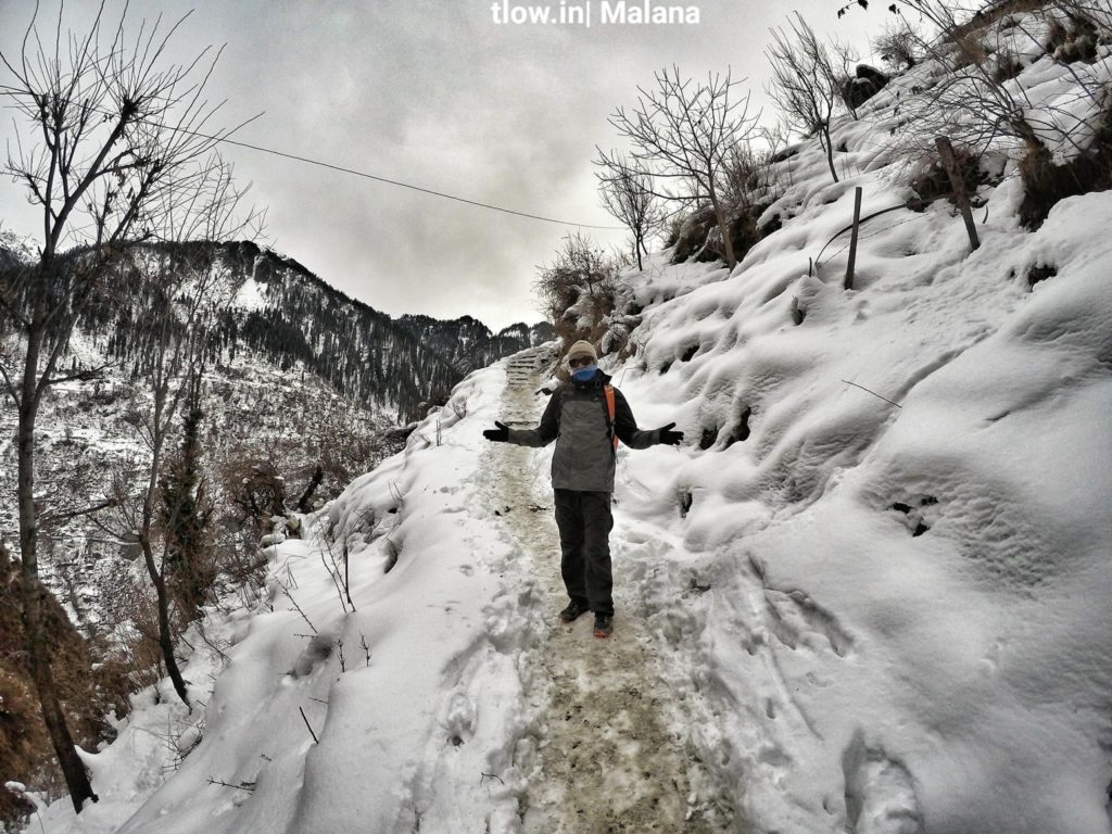 Along the hike to Malana in winter