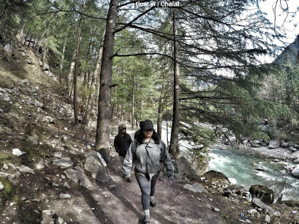 Hiking to Chalal