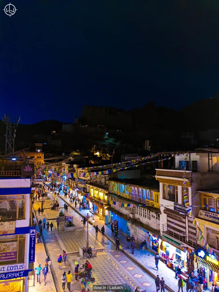 leh town at night