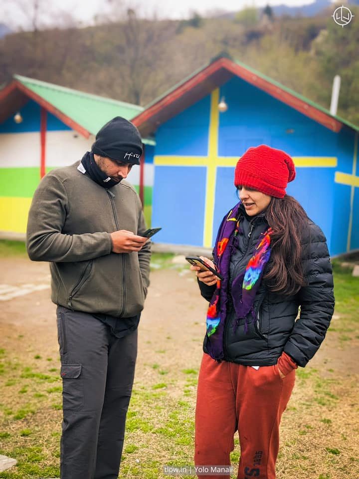 Guest posting Manali couple 