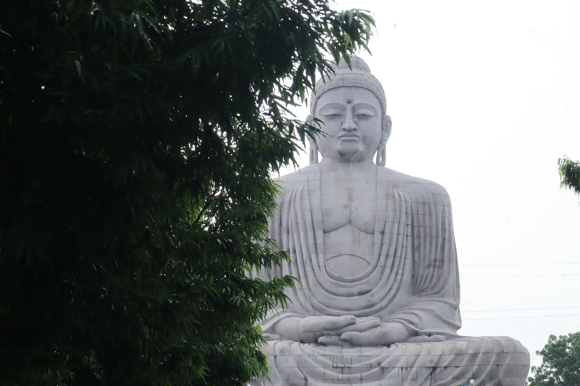 the great buddha statue in bodh gaya in india