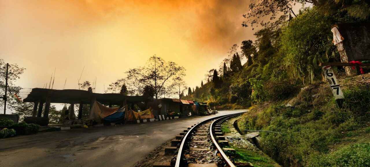 an empty railroad