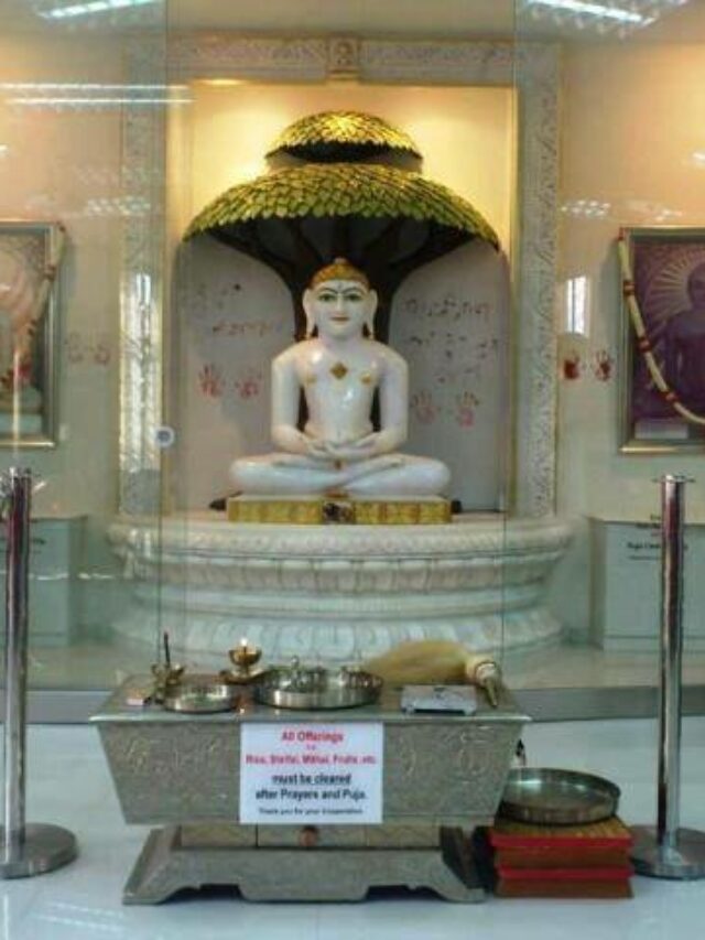 15 places in India to celebrate Mahavir Jayanti