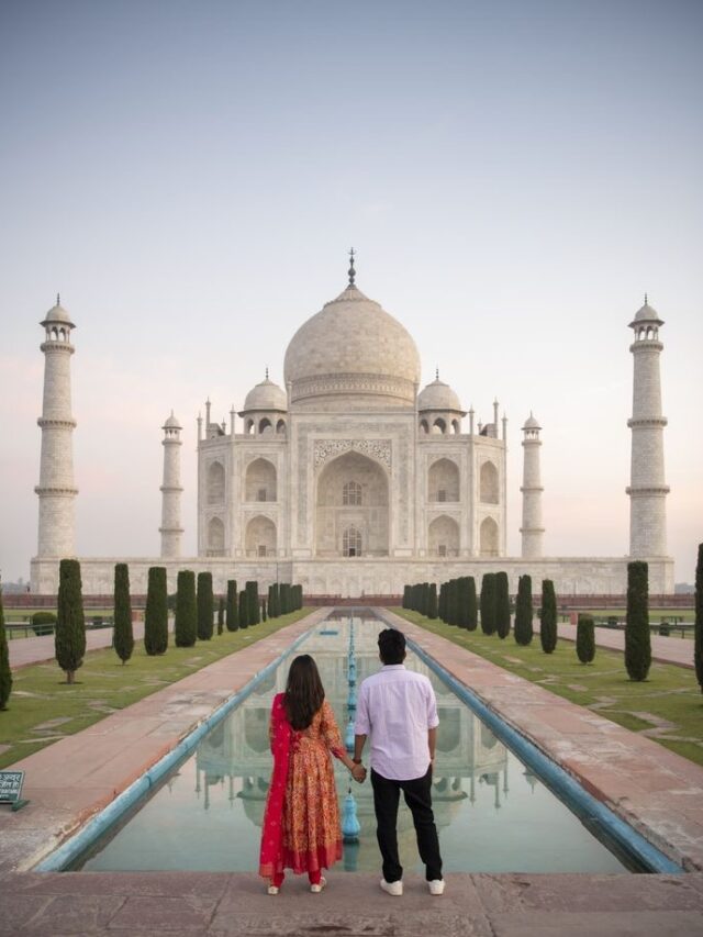 15 Fun & Safe Places In Agra For Couples To Visit