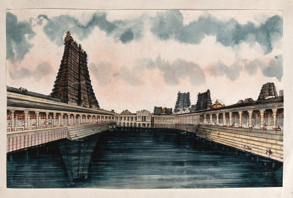 Madurai: Golden Lotus tank, temple