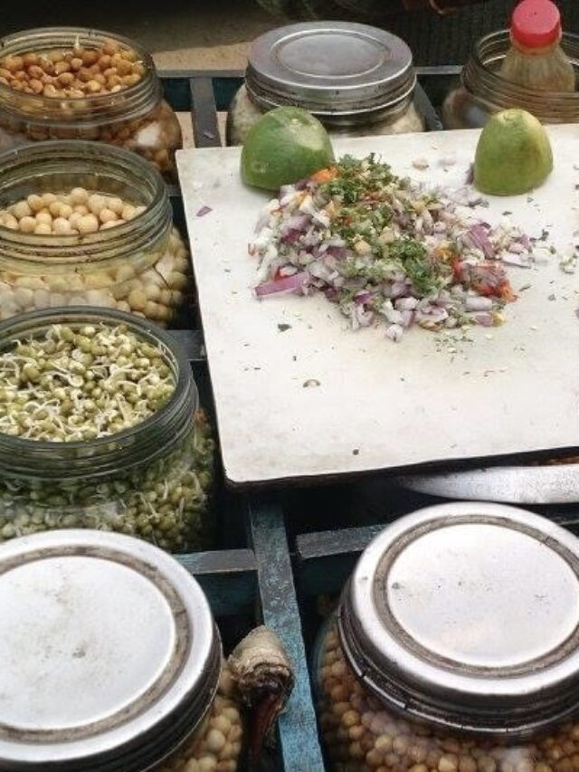15 Must Have Street Food In Sagar, Madhya Pradesh